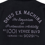 Chaqueta DEUS EX MACHINA Address Workwear negra — detalle del bordado de espalda
