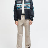 Chaqueta DEUS EX MACHINA Trife Life negra — vista frontal con modelo