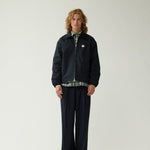Chaqueta NEW AMSTERDAM Coach Night con modelo, vista 3