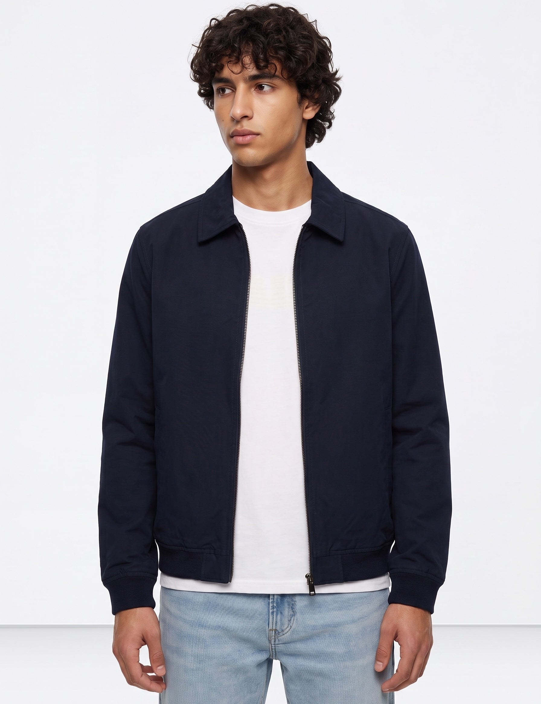 Chaqueta TIFFOSI Cesar azul marino — frontal con modelo