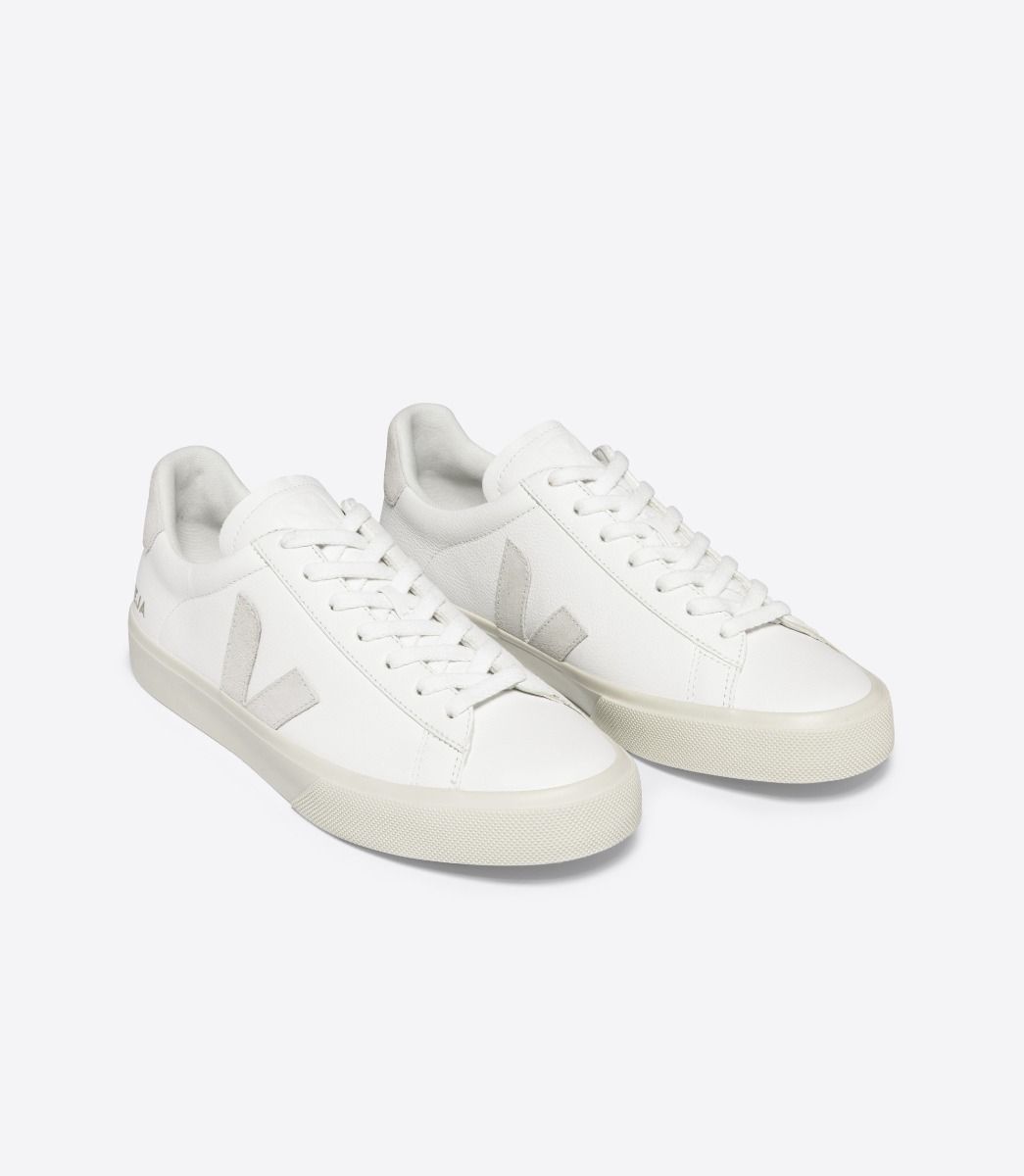 Veja Campo Chromefree Leder-Sneakers in Weiß und Natur