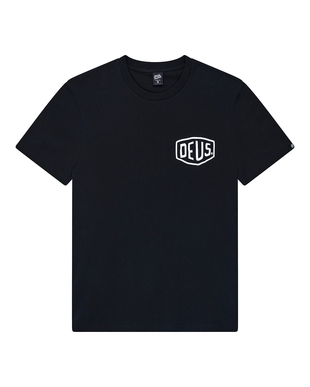 Camiseta DEUS Camperdown Address Black - foto oficial 3