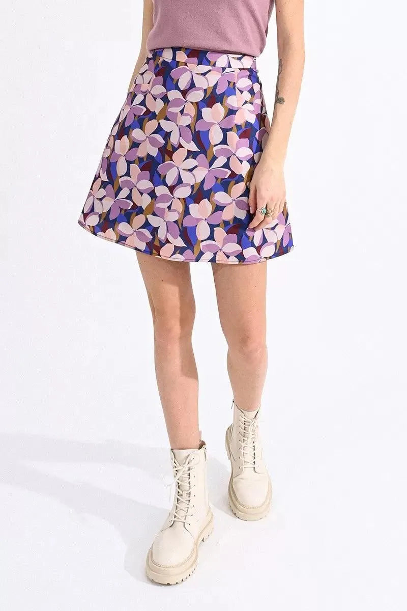 Falda Molly Bracken Corta con Estampado Floral - ECRU