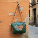 Bandolera Gola Redford Bottle Green Deep Orange - vista lateral