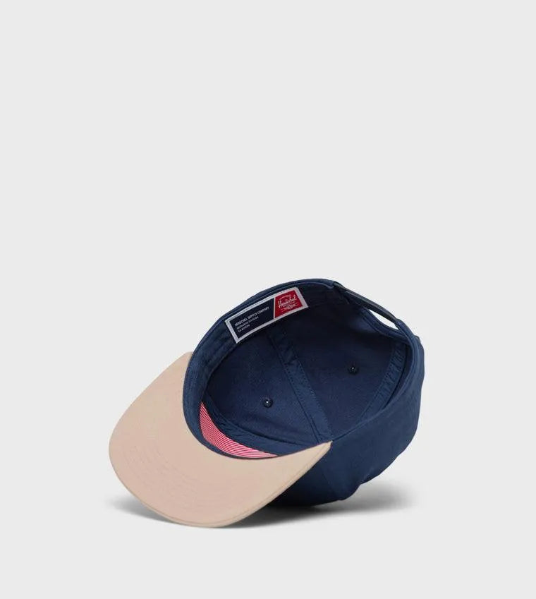 Gorra Herschel Whaler 6 Panel Black Irish Cream - ECRU