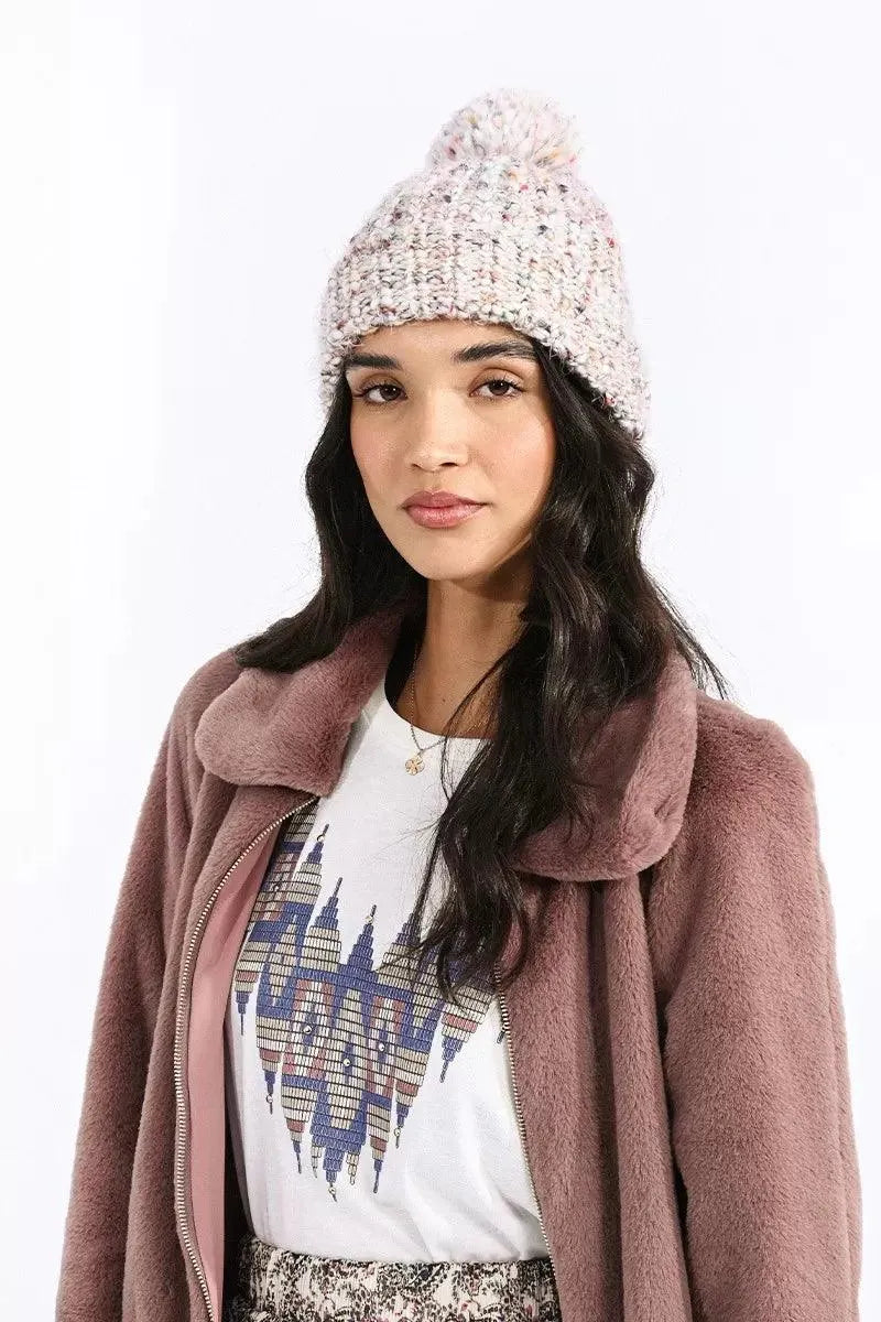 Gorro Molly Bracken con Pompón en Punto Mezclado - ECRU