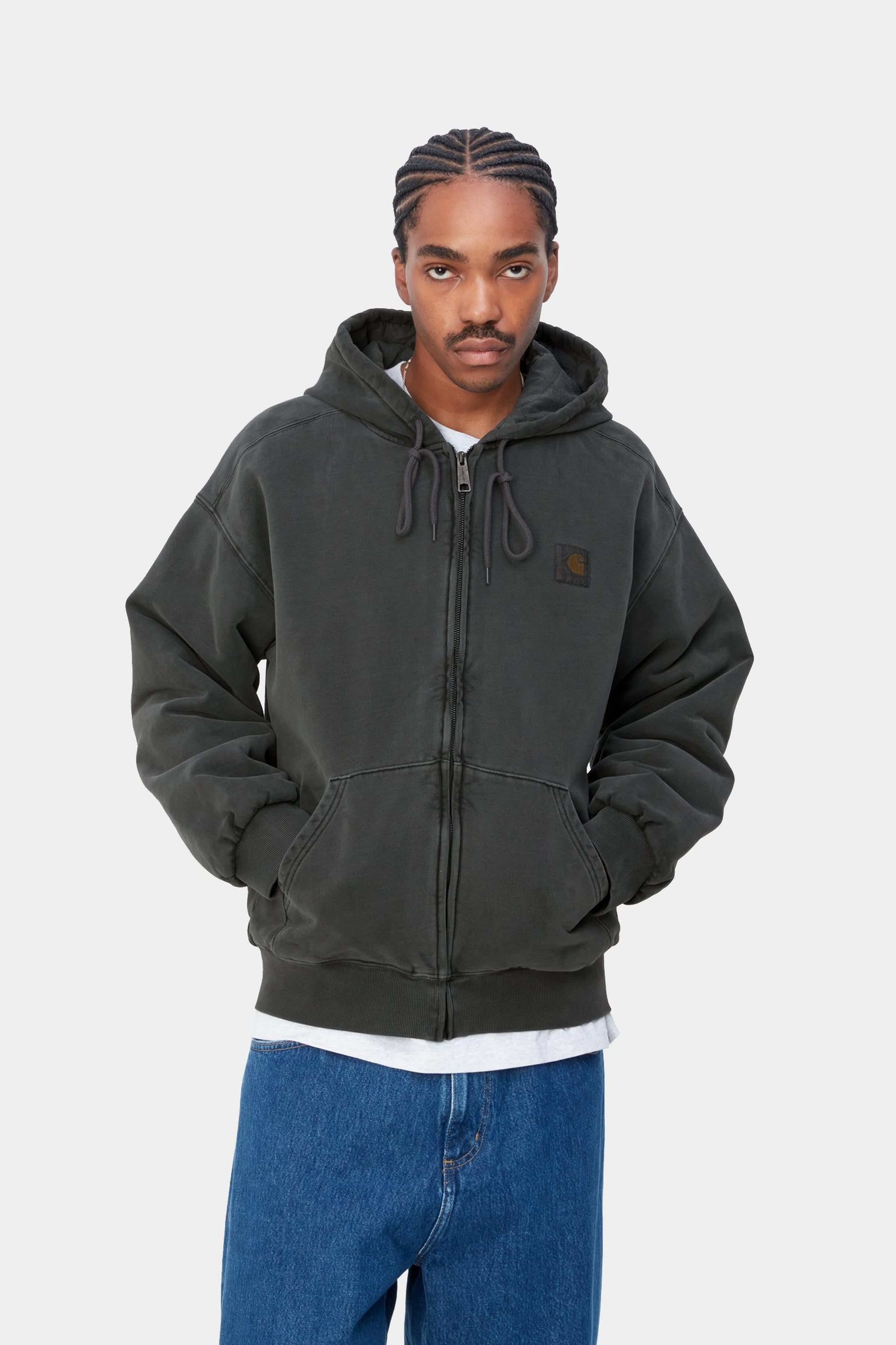 Sudadera CARHARTT WIP Hooded Vista Jacket Black Garment Dyed look completo