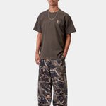 Camiseta CARHARTT WIP S/S Vista Tobacco Garment Dyed look completo