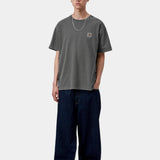 Camiseta CARHARTT WIP S/S Vista Black Garment Dyed look completo