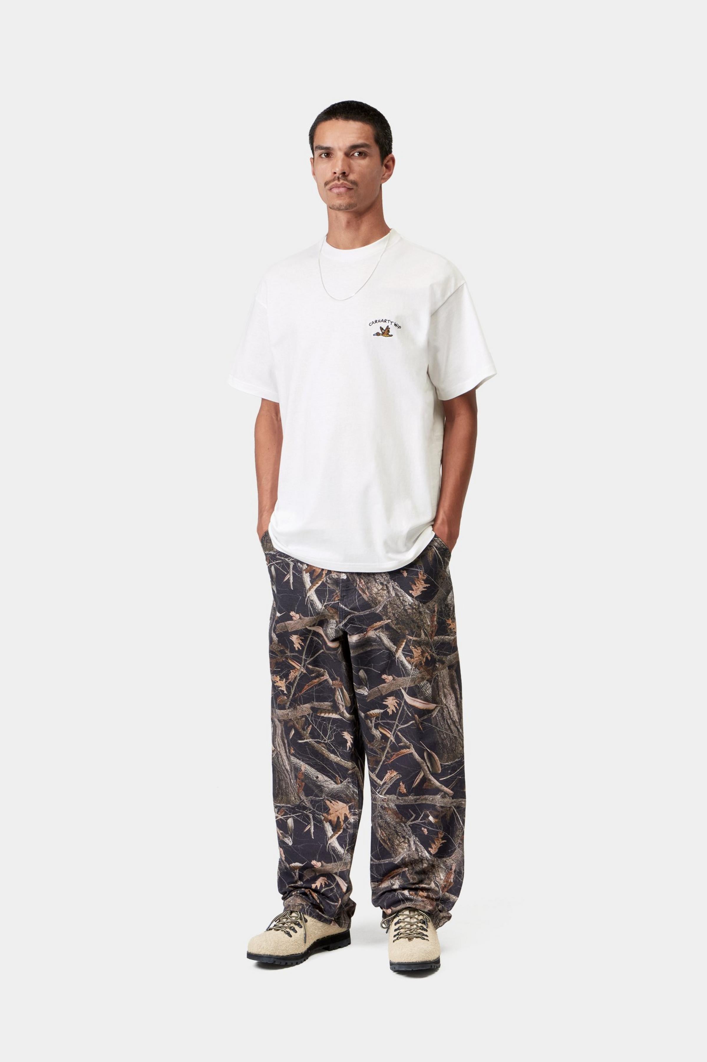 Camiseta CARHARTT WIP S/S Animated Ducks White look completo