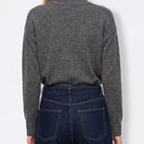 Jersey TIFFOSI Preppy 1 gris de rombos, modelo espalda
