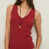 Top YERSE Lavander Canalé Raspberry