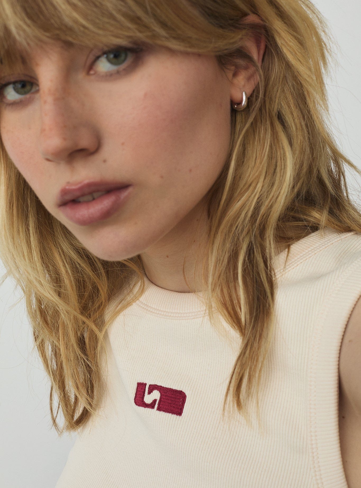 Top de tirantes LAAGAM Embroidered Logo Ecru - imagen 2