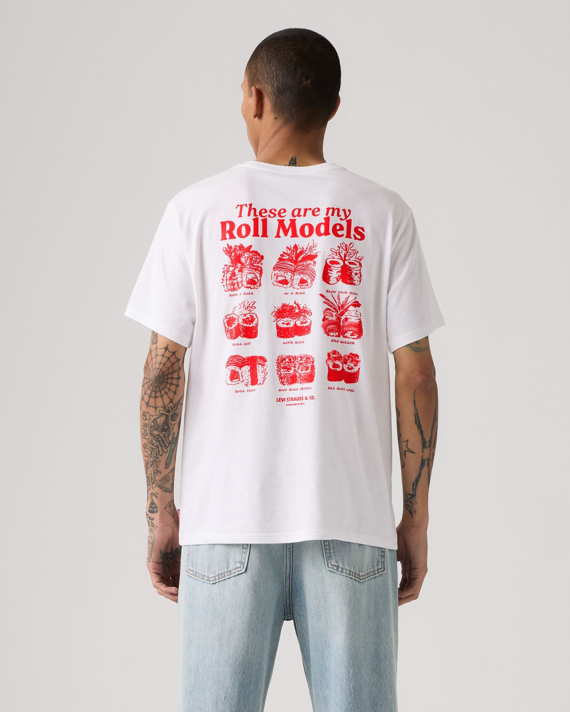 Camiseta LEVI'S Roll Models White Plus - modelo trasero
