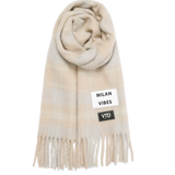 Maxi Bufanda VERB TO DO Lana Milán Vibes