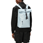 Mochila RAINS Rolltop Rucksack Wind - ECRU