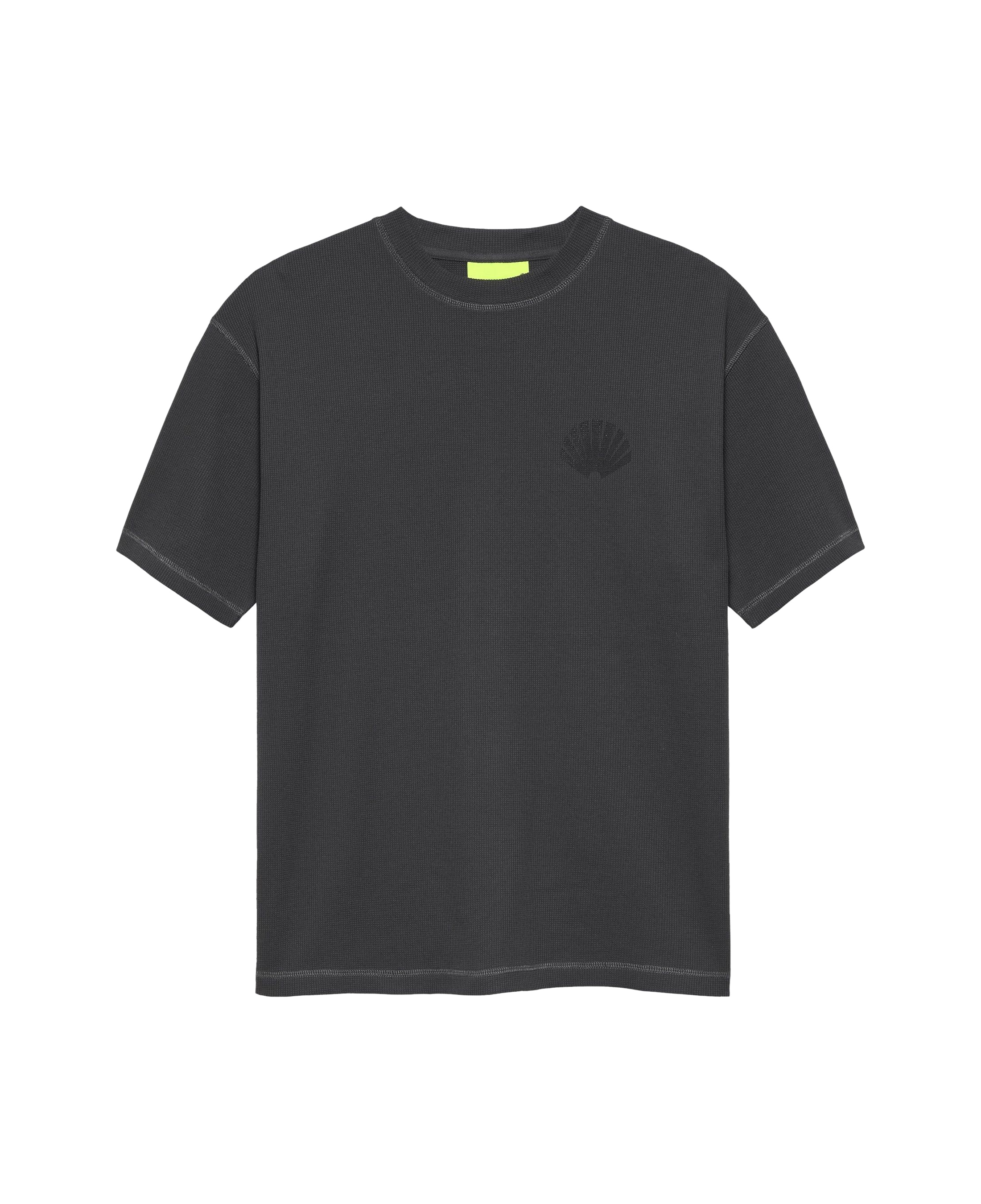 Camiseta New Amsterdam Logo Tee Waffle Caviar vista frontal