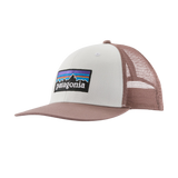 Gorra PATAGONIA P-6 Logo Trucker Birch White