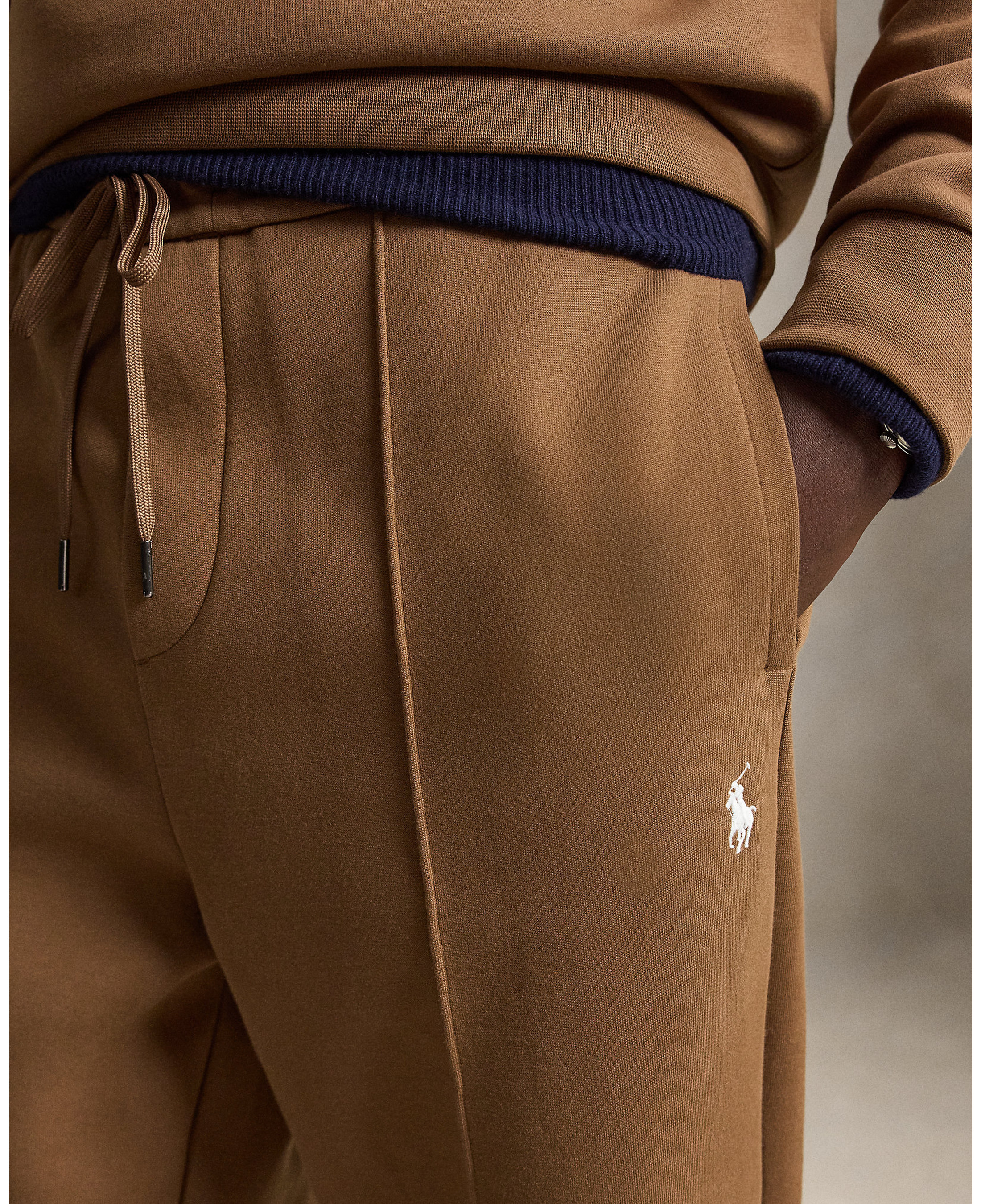 Pantalón Polo Ralph Lauren Wide-Leg Double-Knit Marrón — detalle y vista 4