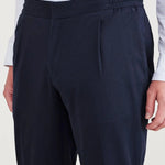 Pantalones Dockers Refined Pull On Slim Tapered Navy Blazer - ECRU