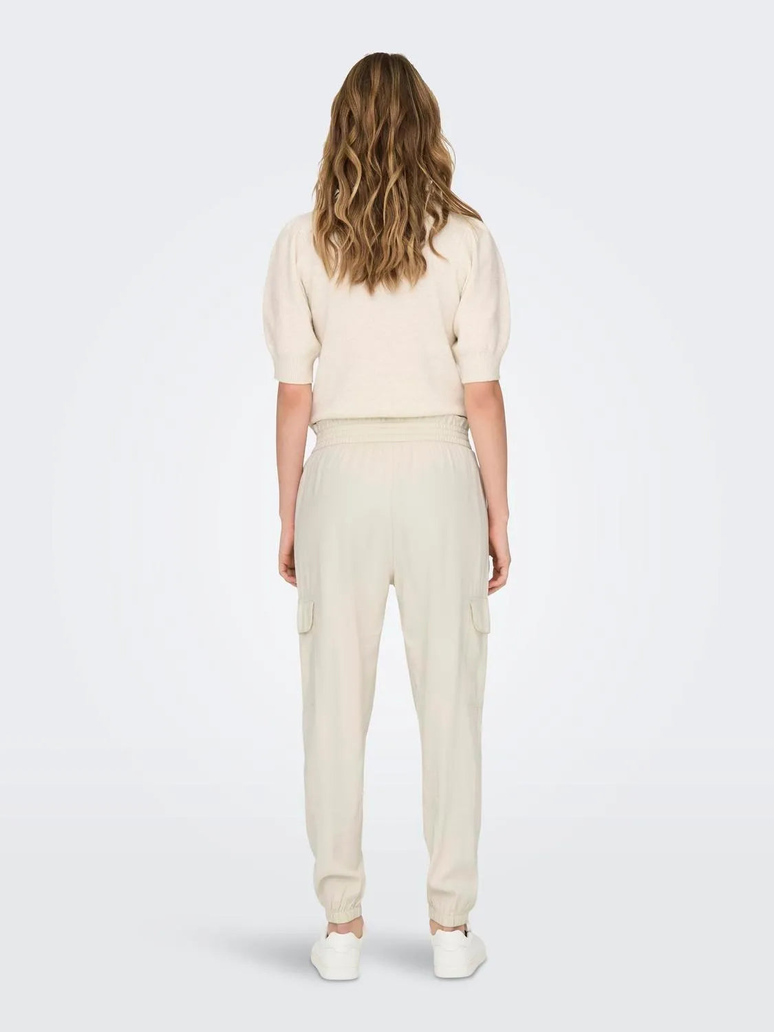 Pantalones ONLY Laris Cargo Birch - ECRU