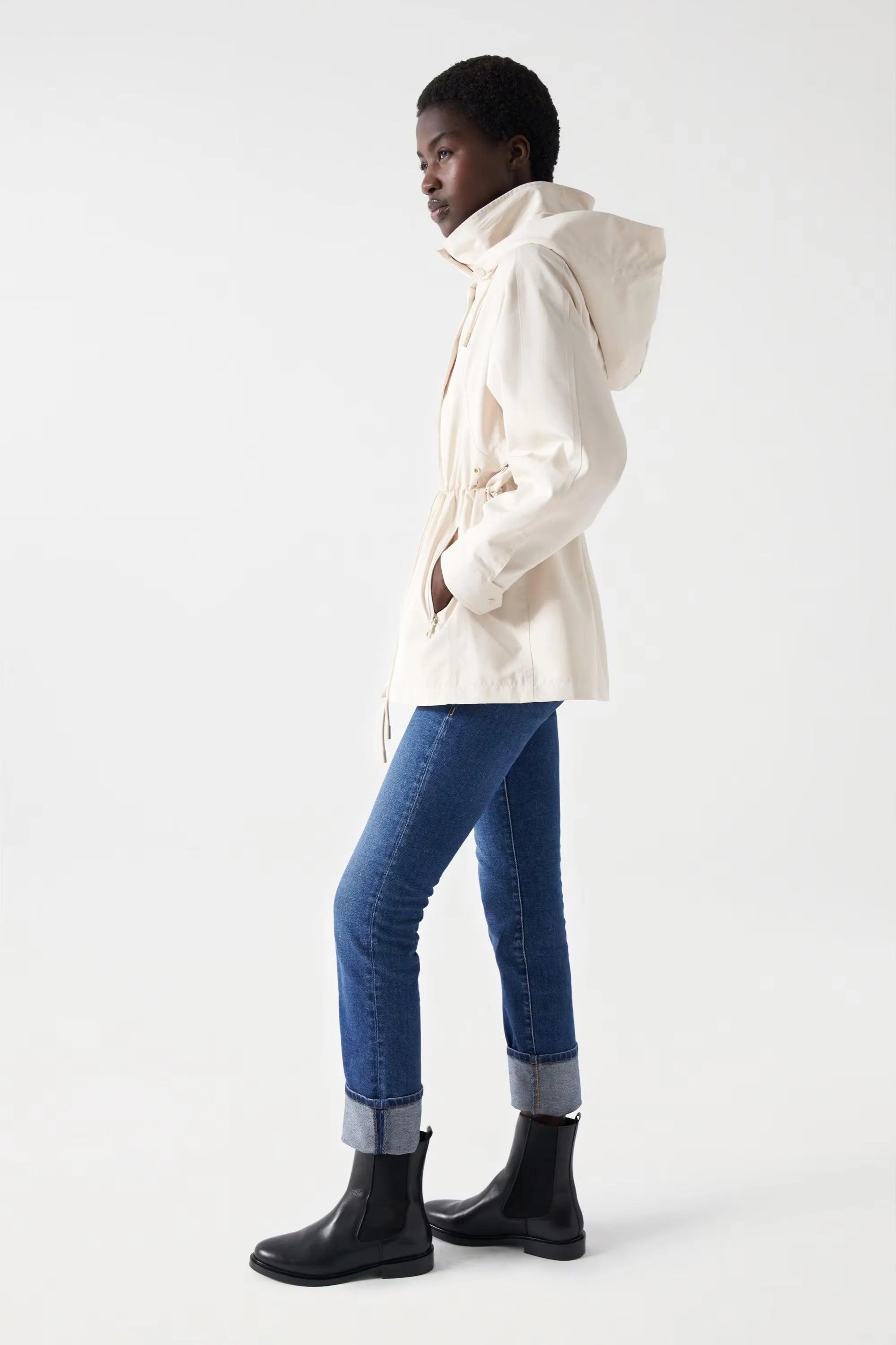 Parka Salsa Corta con Capucha - ECRU