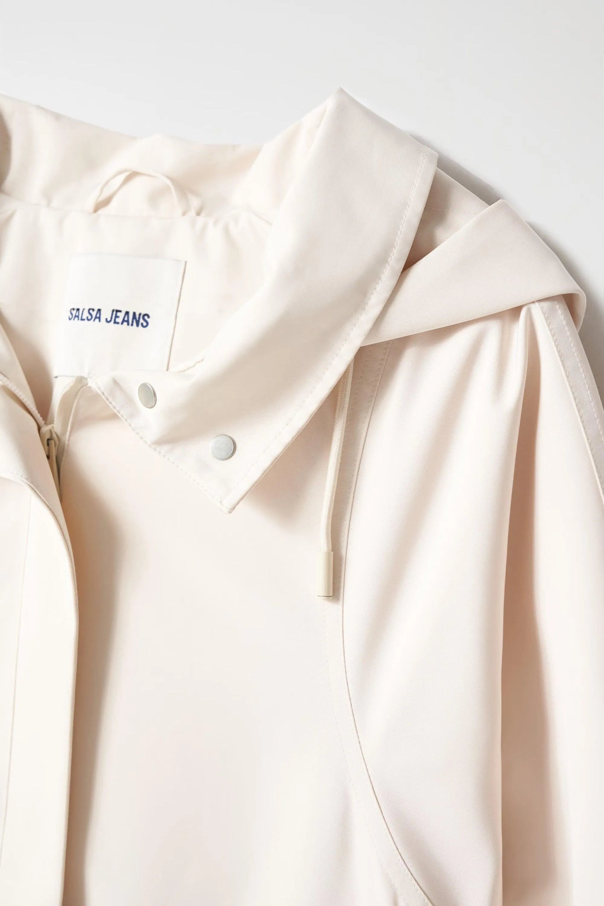 Parka Salsa Corta con Capucha - ECRU