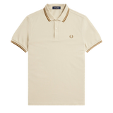 Polo Fred Perry M3600 Avena Caramelo Oscuro - ECRU