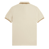 Polo Fred Perry M3600 Avena Caramelo Oscuro - ECRU