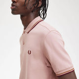 Polo Fred Perry M3600 Rosa empolvado Piedra sombreado Rojo oscuro - ECRU