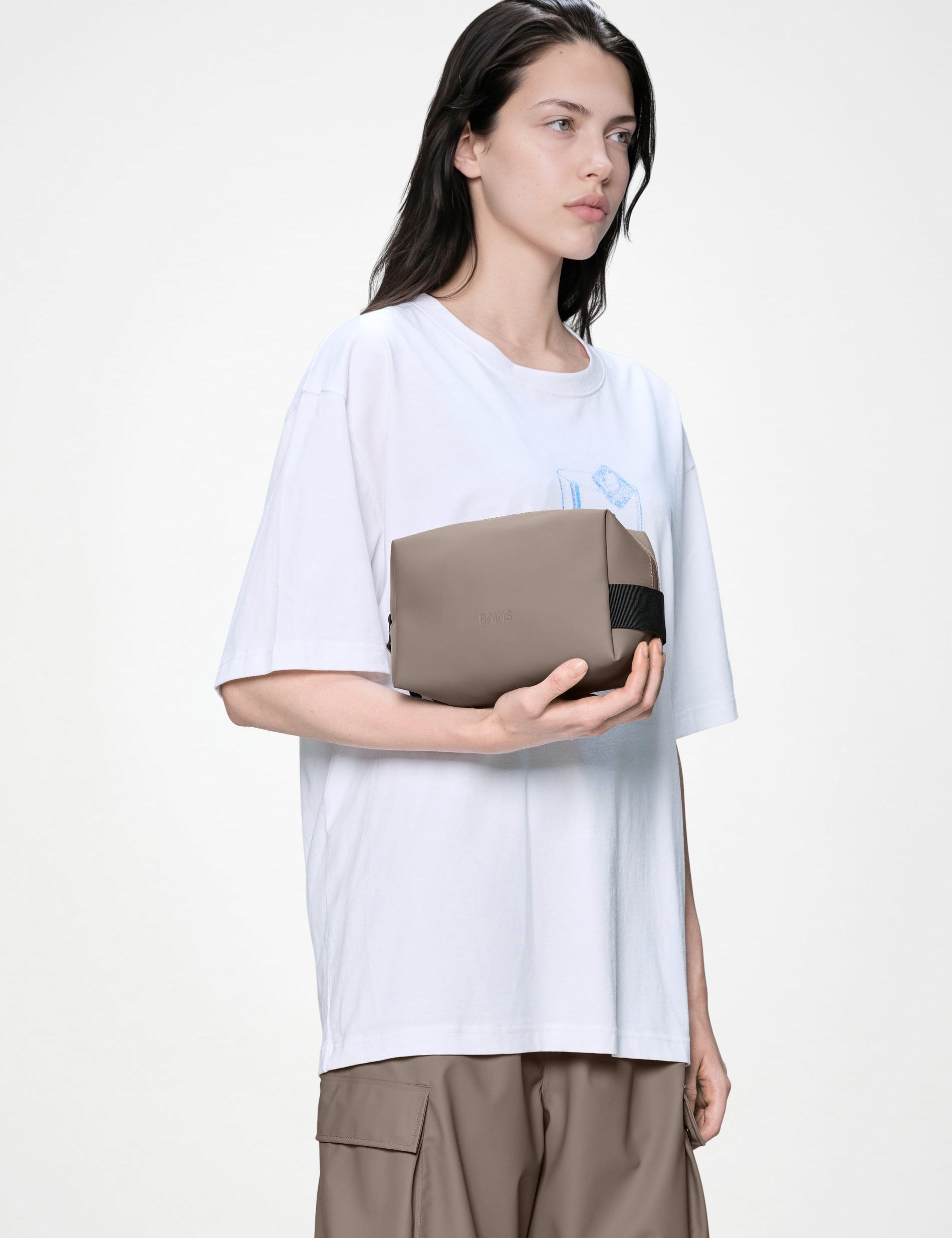 Neceser Rains Wash Bag Small Cinder – imagen oficial 1