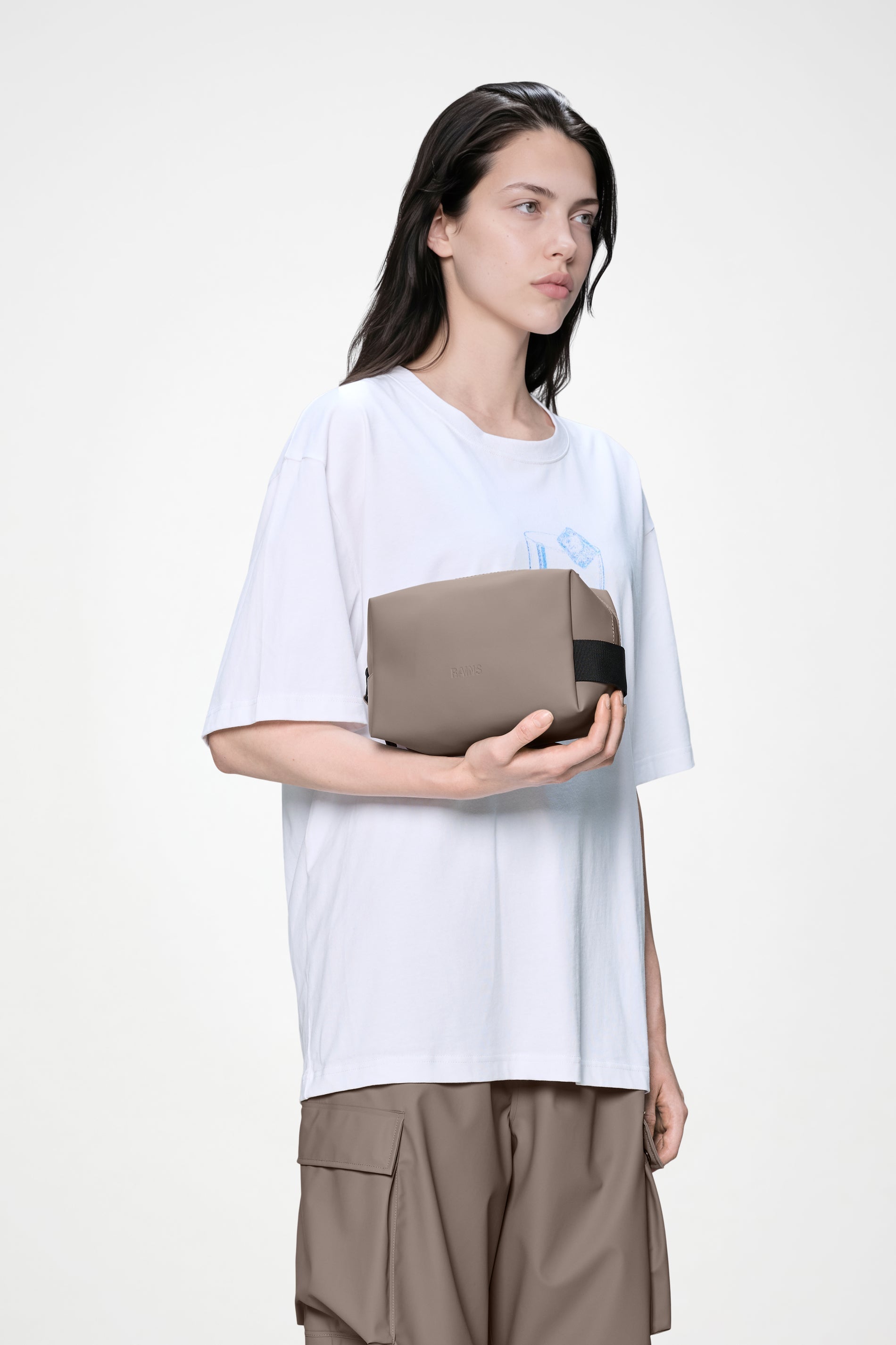 Neceser Rains Wash Bag Small Cinder – imagen oficial 1