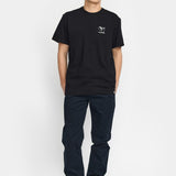 Camiseta REVOLUTION Espresso Negro, modelo completo
