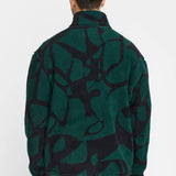 Chaqueta REVOLUTION Graphic Teddy 7025 Verde Oscuro, modelo espalda