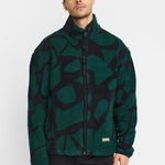 Chaqueta REVOLUTION Graphic Teddy 7025 Verde Oscuro, modelo frontal
