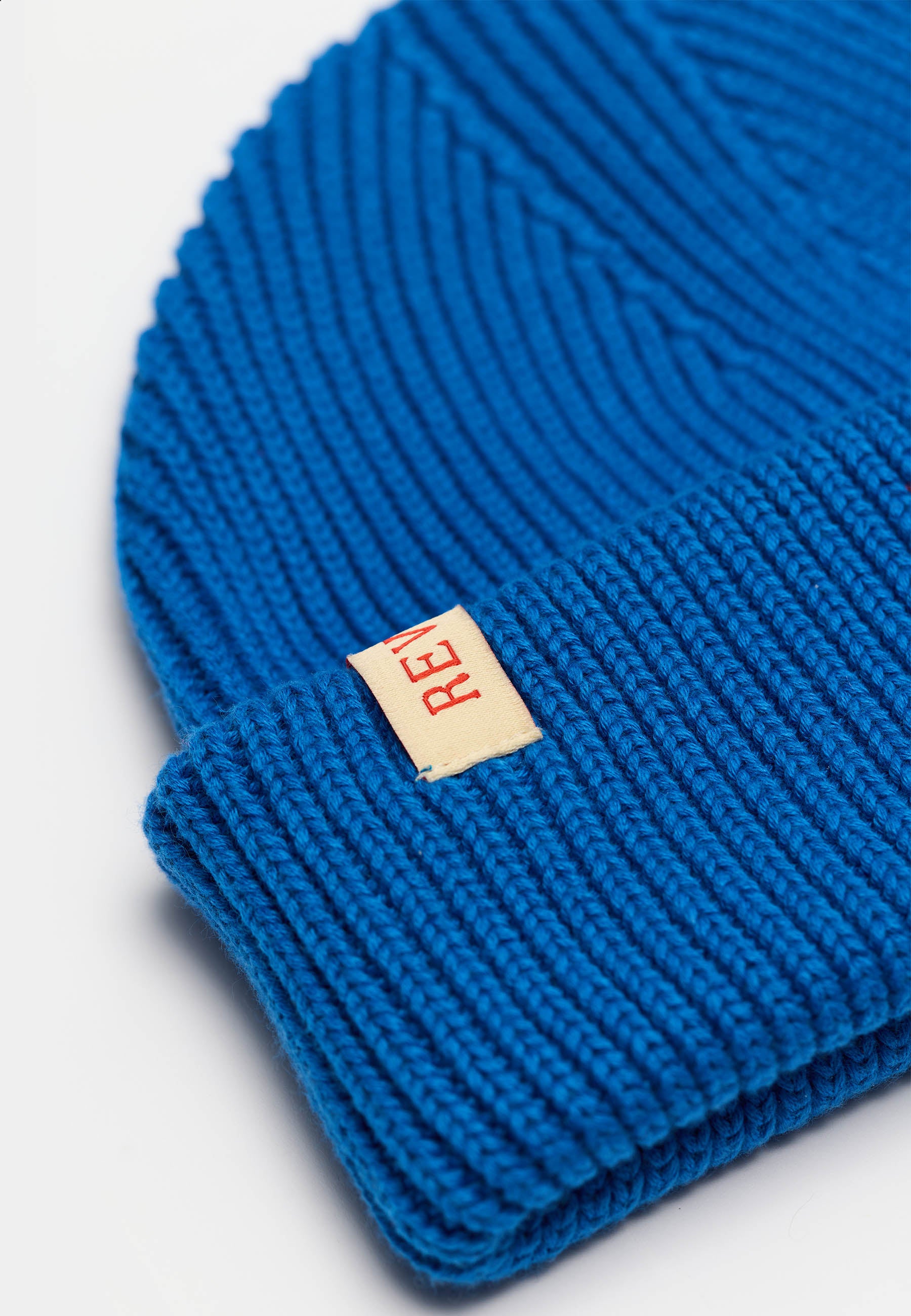 Gorro REVOLUTION Fisherman Beanie Azul, detalle