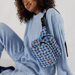 Riñonera Baggu Wavy Gingham Blue - ECRU
