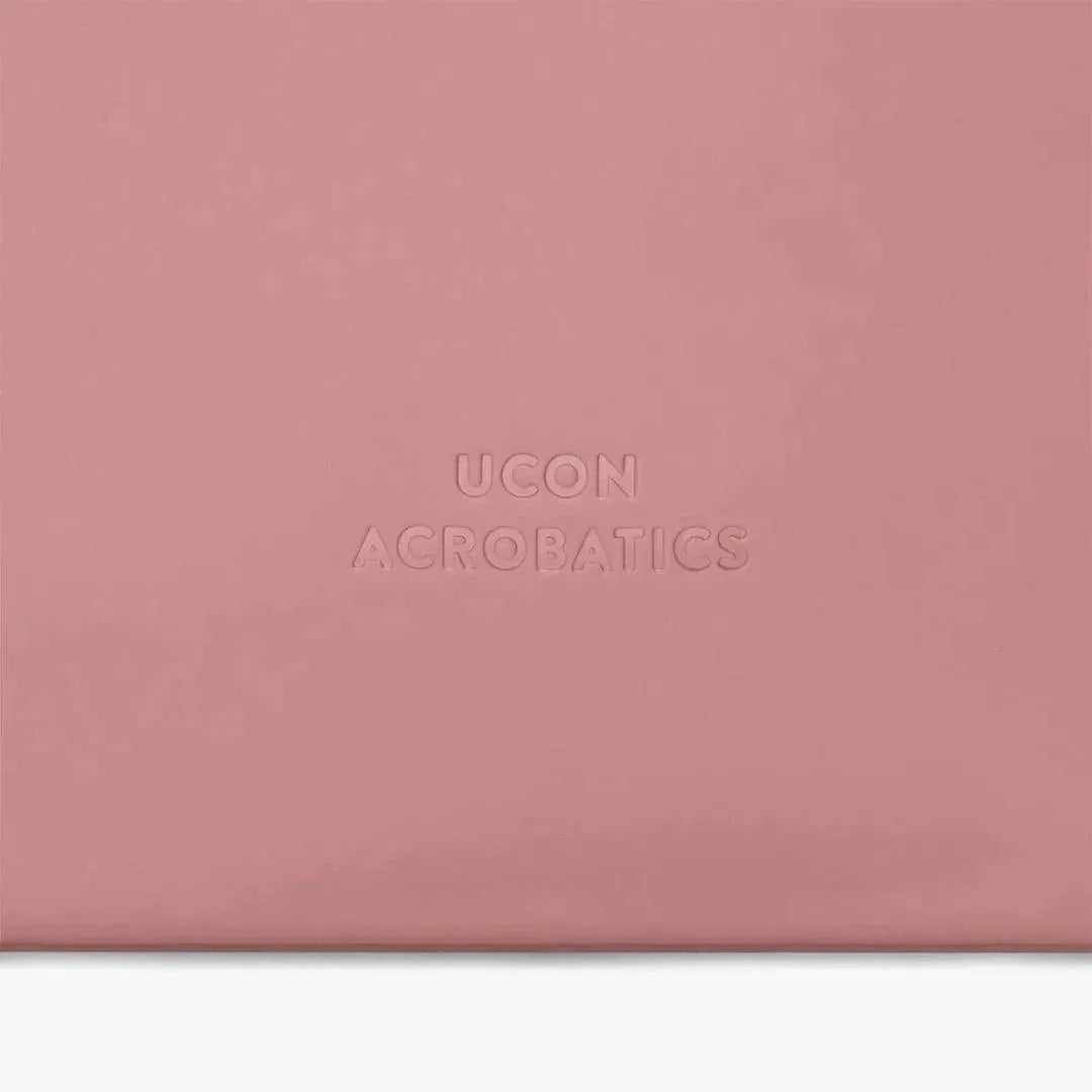 Riñonera Ucon Acrobatics Jona Dark Rose - ECRU