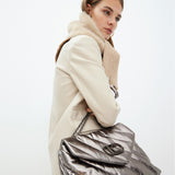 Bolso LOLA CASADEMUNT con Solapa en Tejido Acolchado Metalizado