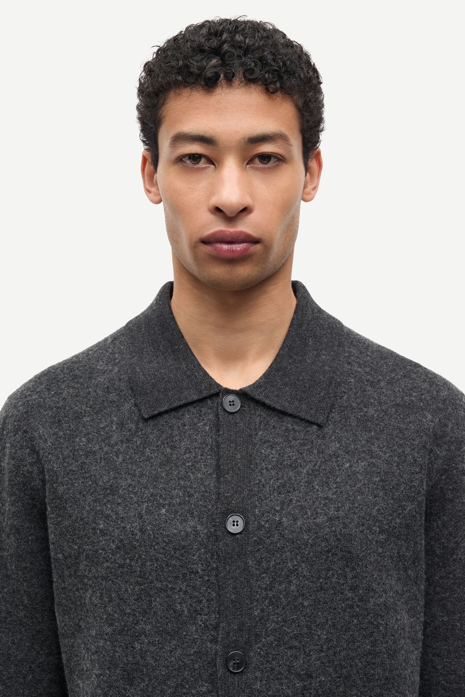 SAMSØE SAMSØE Sarichard Dark Grey Melange foto oficial 2