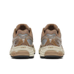 Saucony ProGrid Omni 9 Saddle Eggshell — vista trasera