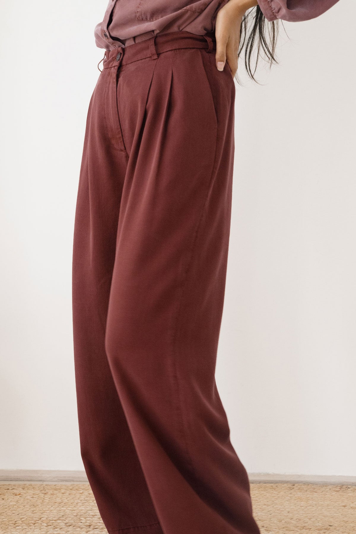Pantalón TWOTHIRDS Mesquida Wine - imagen 3
