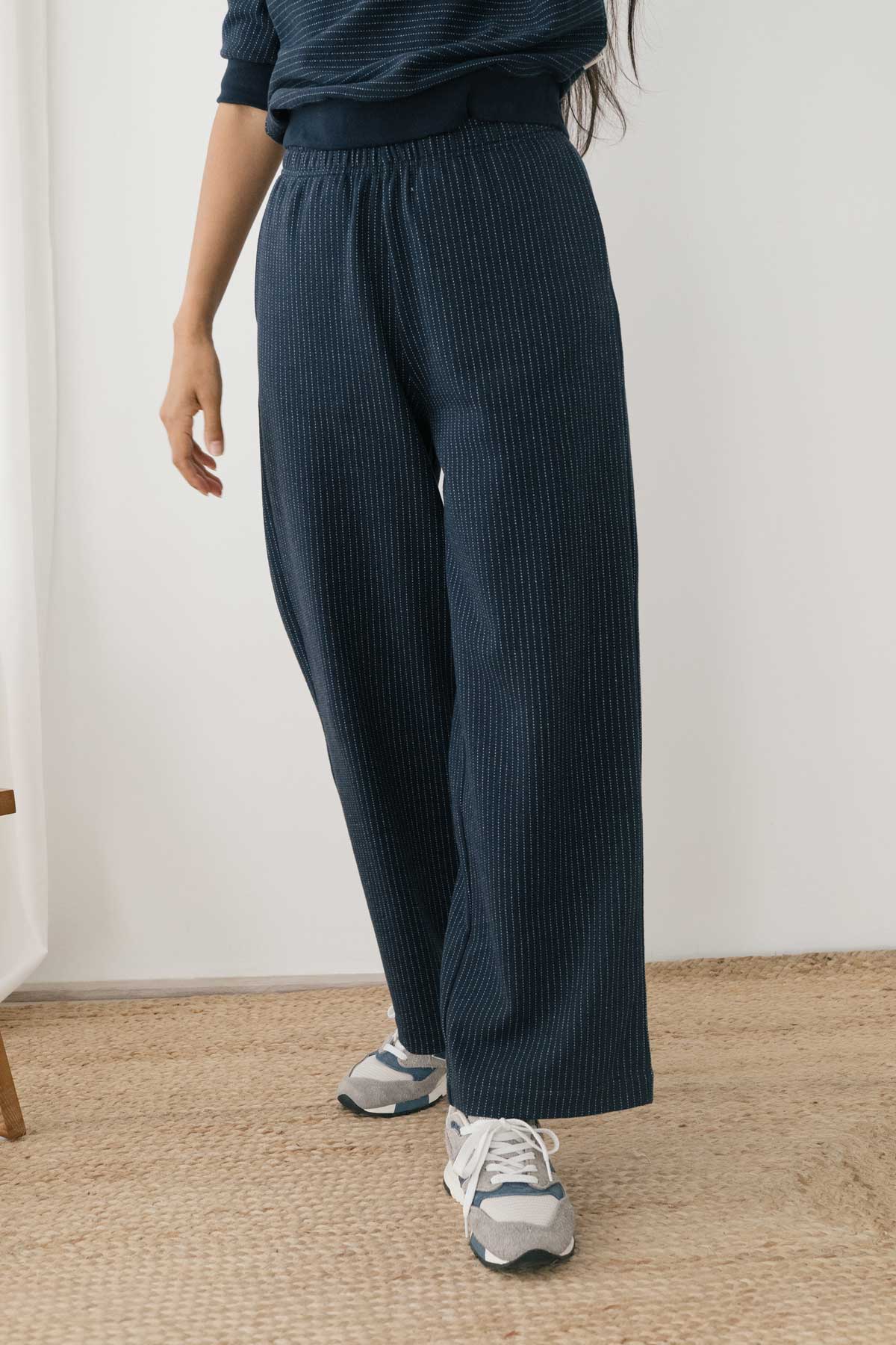 Pantalón TWOTHIRDS Maipo Diplomatic Navy Stripes - imagen 3