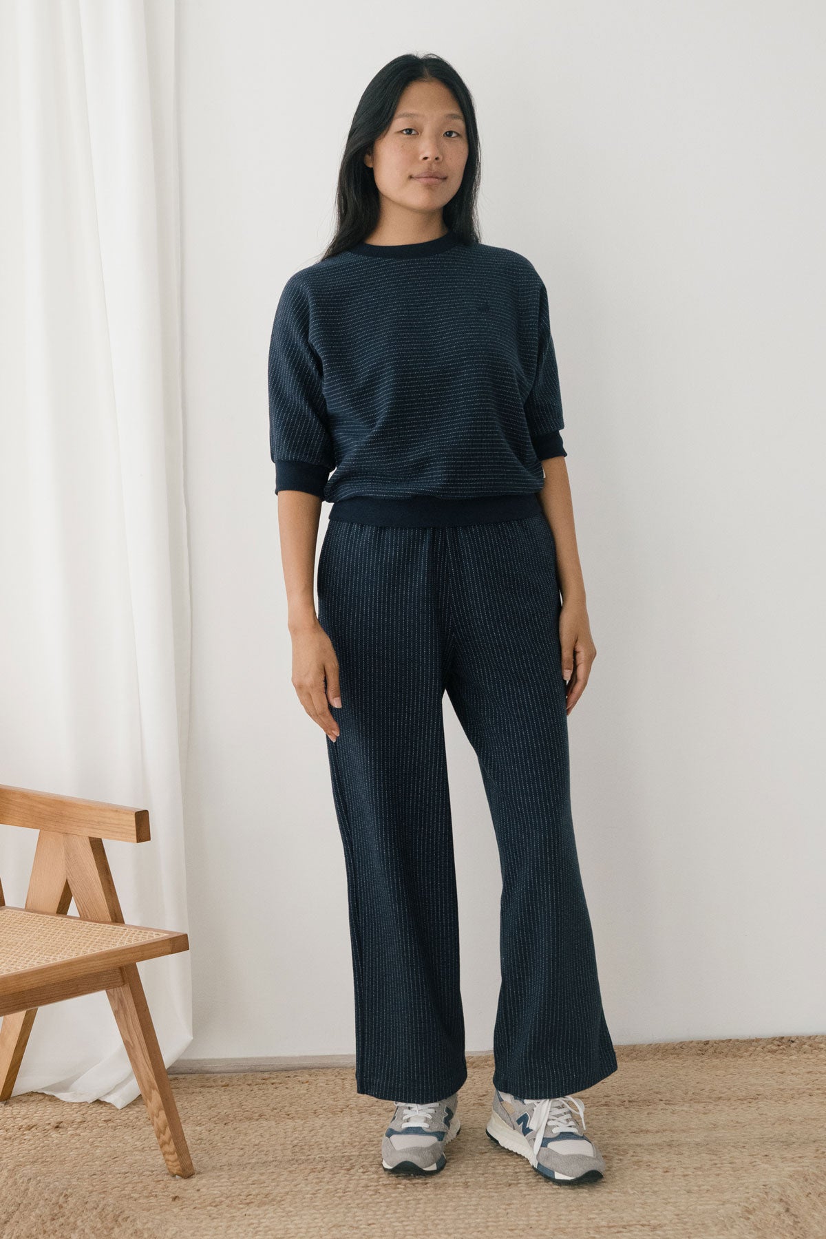 Pantalón TWOTHIRDS Maipo Diplomatic Navy Stripes - imagen 4