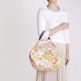 Bolsa SHUPATTO Japan Collection Compact M 15 L Mari, en modelo