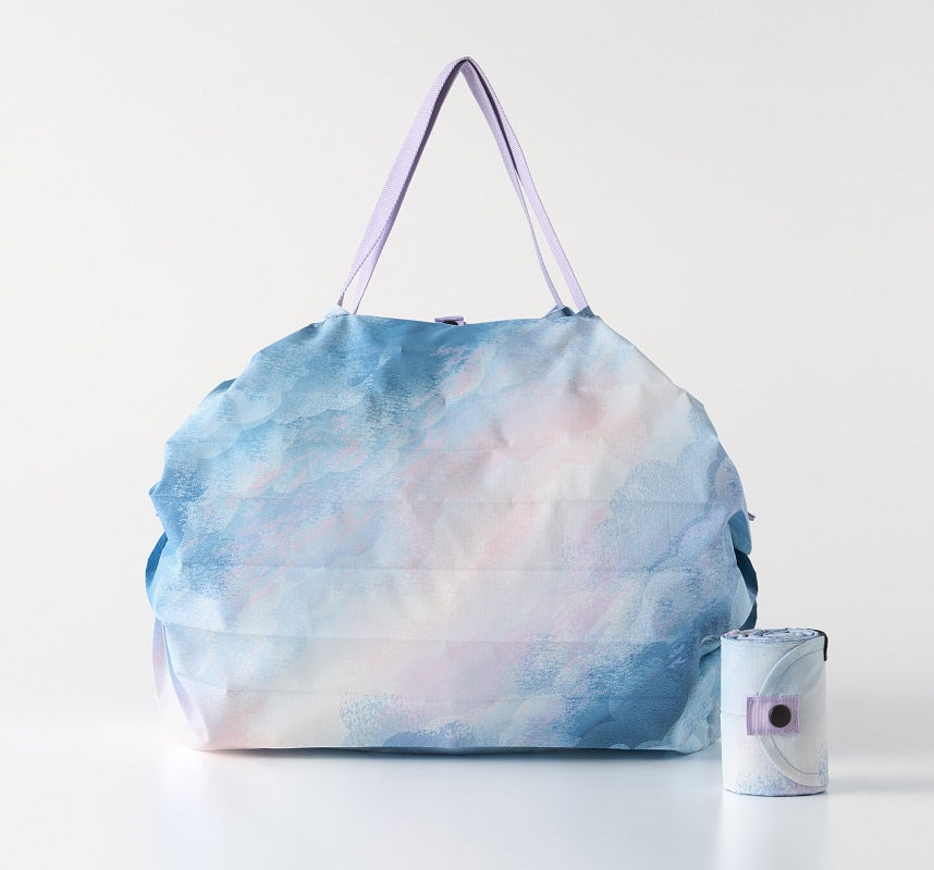 Bolsa SHUPATTO Recycled Compact M 15 L Sea of Clouds, plegada