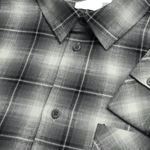 SOLID Tavish Agave Green — detalle del tejido y cuello