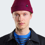 THE NORTH FACE Fisherman Beanie Burgundy Crush Multi detalle