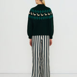 The Tiny Big Sister jersey Geese azul tinta, vista con modelo lateral