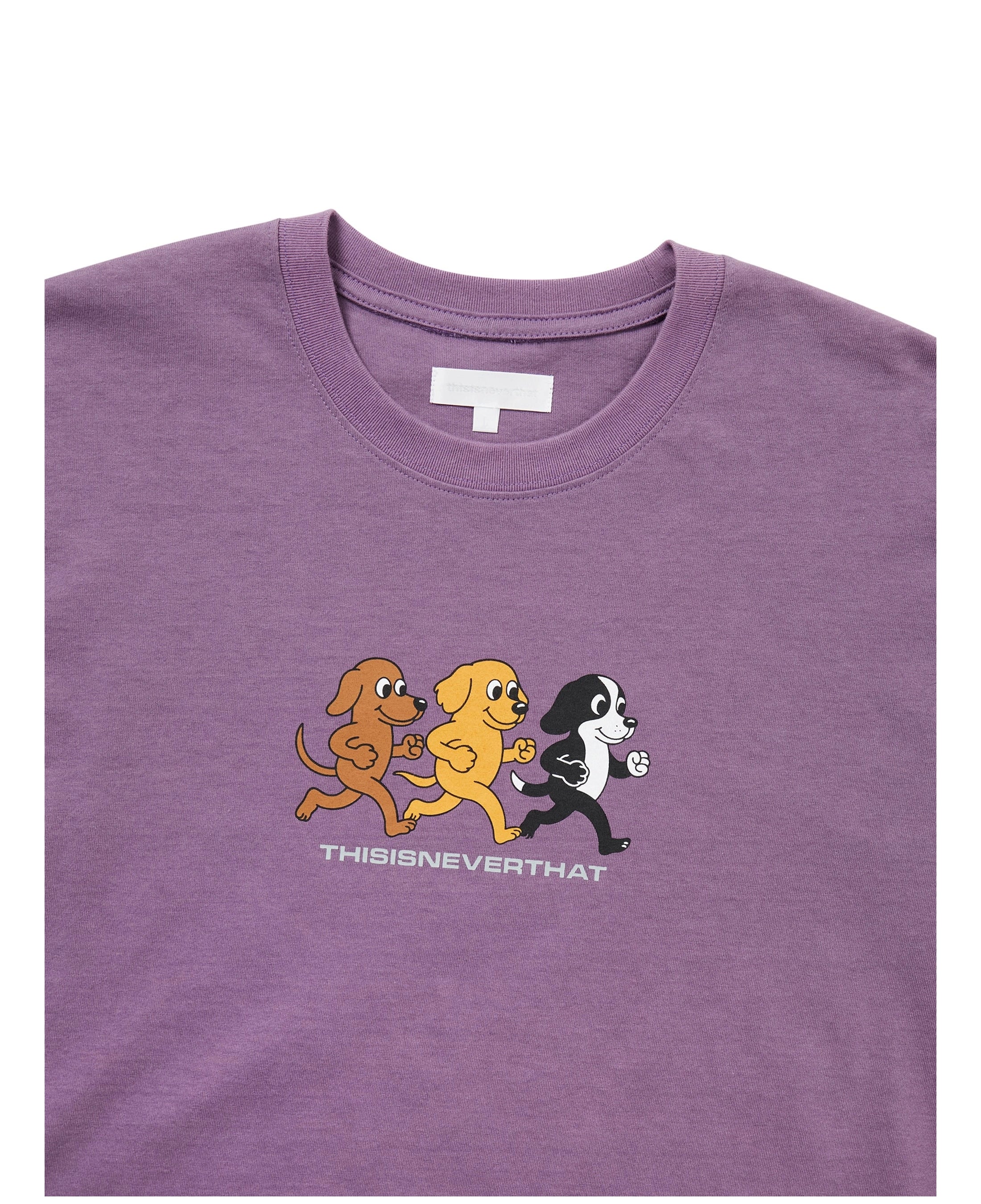 Camiseta THISISNEVERTHAT Dogs Tee Dark Ruby — detalle
